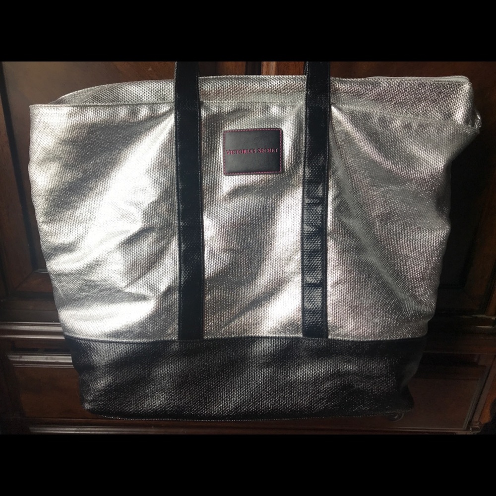 Victoria’s Secret tote bag